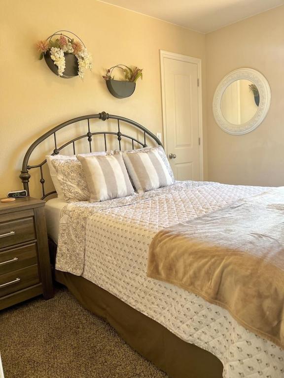3Br / 2Ba Townhome With Pool, Patio, Wifi, Washer/Dryer Kanab Exterior photo